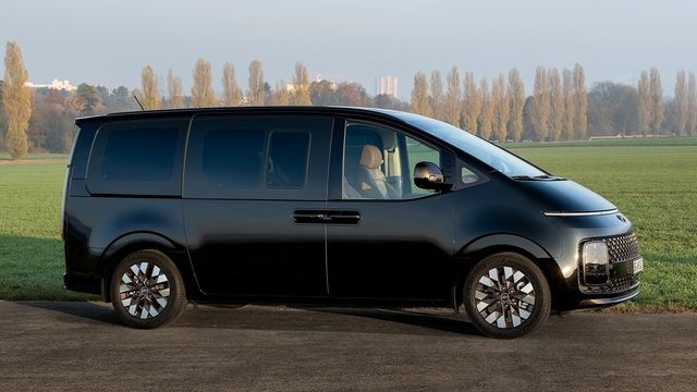 2023 Hyundai Staria CEO-B  第2張相片