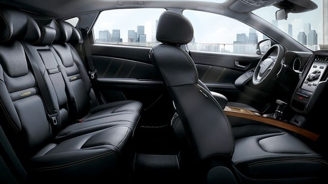 2023 Luxgen U6 GT智遊版  第7張相片