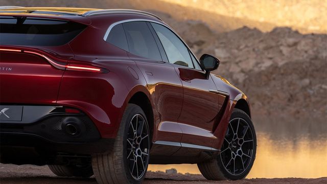 2023 Aston Martin DBX 4.0 V8  第5張相片