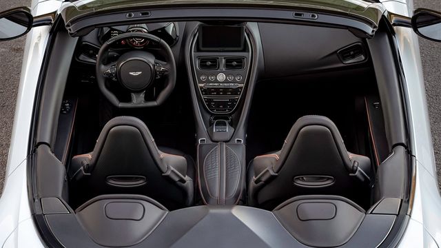 2023 Aston Martin DBS Volante Superleggera 5.2 V12  第7張相片