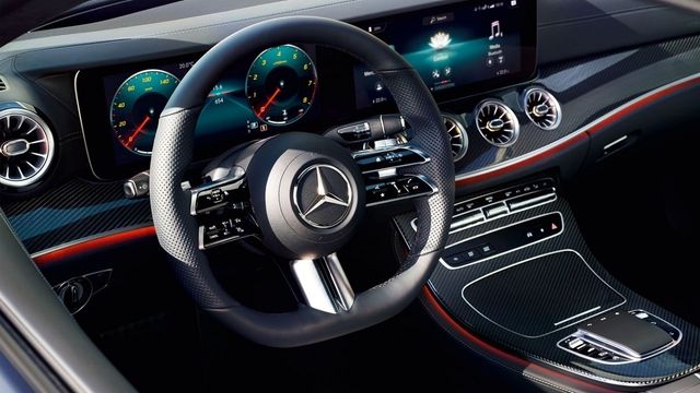 2023 M-Benz E-Class Coupe E200  第2張相片