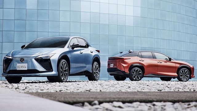 2023 Lexus RZ 450e  第2張相片
