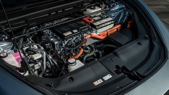 2023 Lexus RZ 450e  第9張相片
