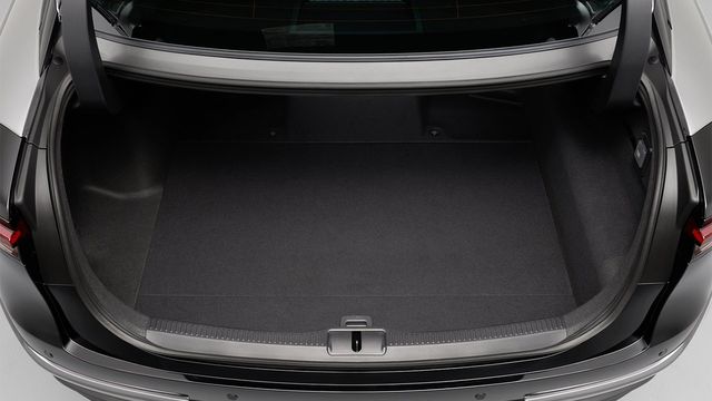 2023 Toyota Crown 皇家版  第9張相片