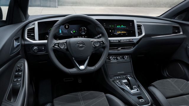 2023 Opel Grandland 1.2  Business Elegance Modern  第6張相片