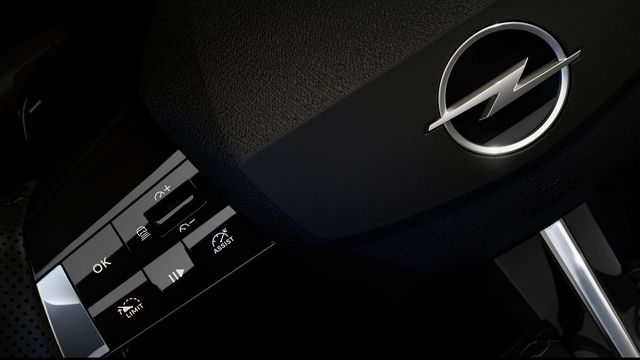 2023 Opel Astra 1.2  GS都會版  第7張相片