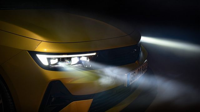 2023 Opel Astra 1.2  GS潮流版  第4張相片