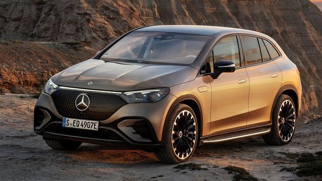 2023 M-Benz EQE SUV 350 4MATIC  第1張相片