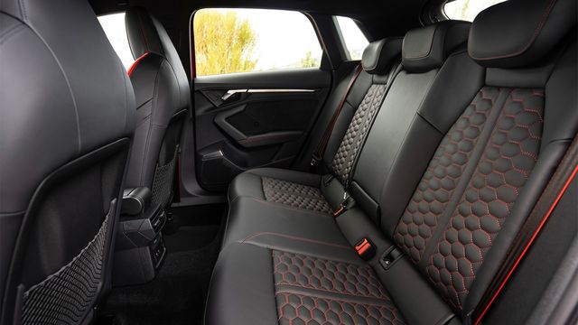 2024 Audi A3 Sportback RS3  第9張相片