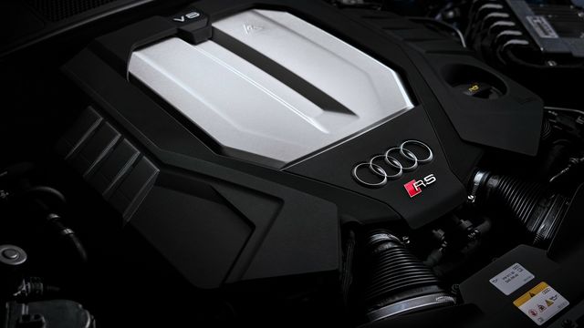 2024 Audi A6 Avant RS6 Performance  第10張相片