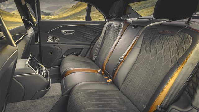 2024 Bentley Flying Spur Speed 6.0 W12  第9張相片