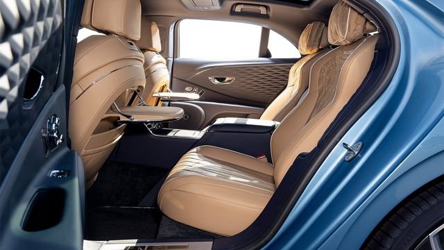 2024 Bentley Flying Spur 6.0 W12 Mulliner  第9張相片
