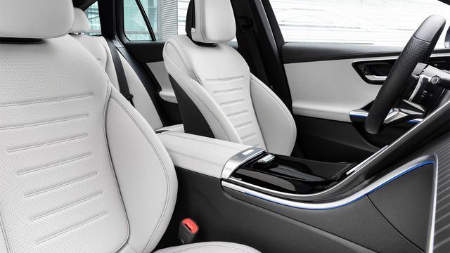 2024 M-Benz C-Class Estate C200  第8張相片