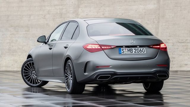 2024 M-Benz C-Class Sedan C200  第8張相片