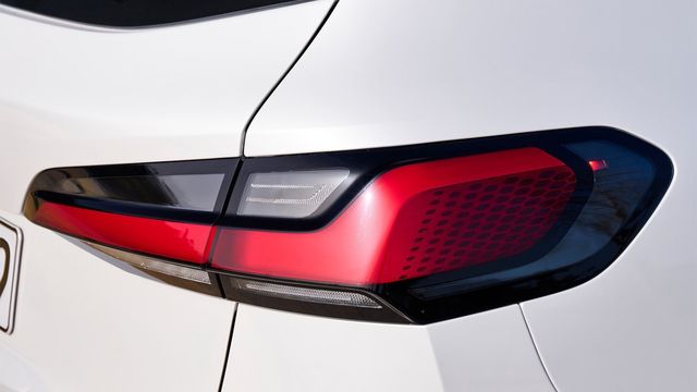 2024 BMW 2-Series Active Tourer 220i  第4張相片