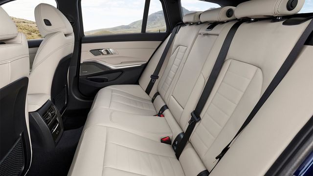 2024 BMW 3-Series Touring 330i M Sport  第9張相片