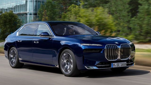 2024 BMW 7-Series 735i Luxury  第10張相片