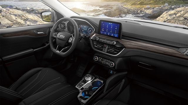 2024 Ford Kuga EcoBoost 250 AWD Vignale  第7張相片