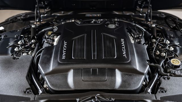 2024 Jaguar F-Type R75  第5張相片