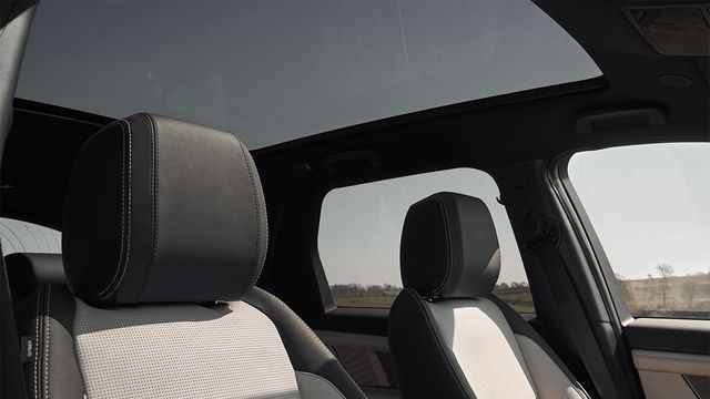 2024 Land Rover Discovery Sport P250 Dynamic SE  第8張相片