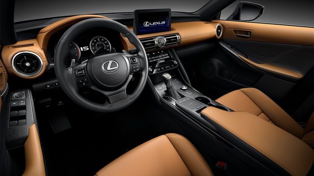2024 Lexus IS 300h F Sport Design  第8張相片