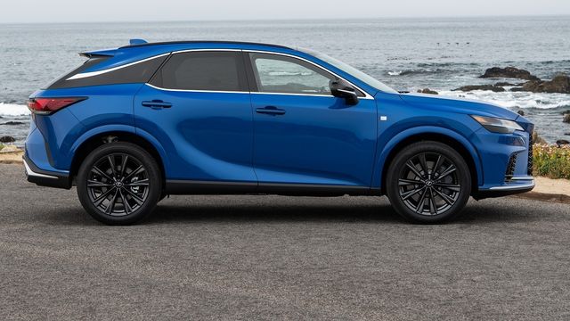 2024 Lexus RX 350 F Sport版  第8張相片