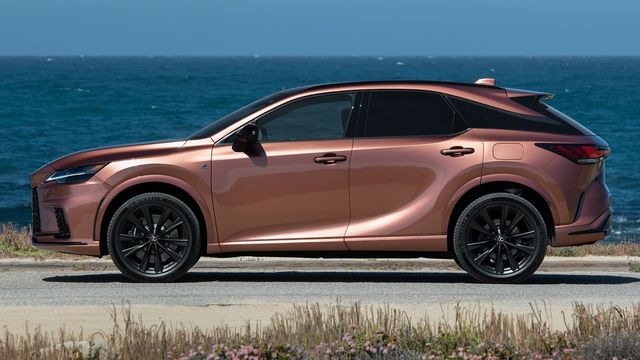2024 Lexus RX 500h F Sport Performance  第3張相片