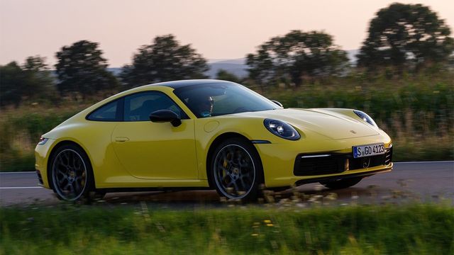2024 Porsche 911 Carrera Coupe  第1張相片