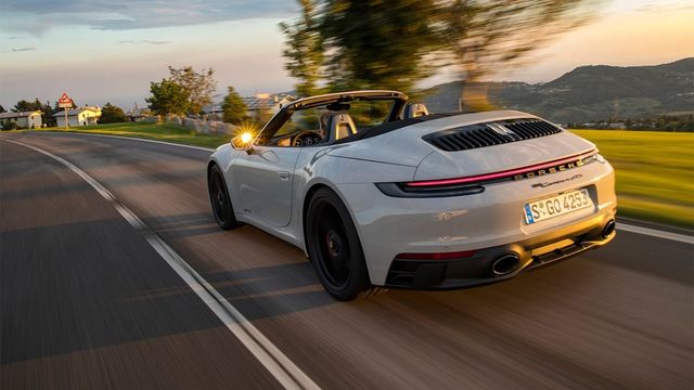2024 Porsche 911 Carrera 4 GTS Cabriolet  第3張相片