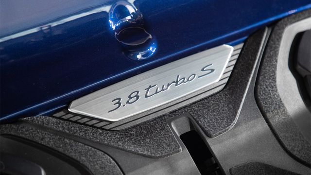 2024 Porsche 911 Turbo S Coupe  第10張相片