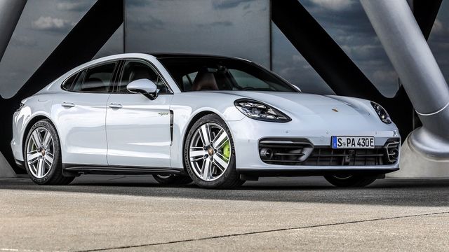 2024 Porsche Panamera 4 S E-Hybrid  第1張相片