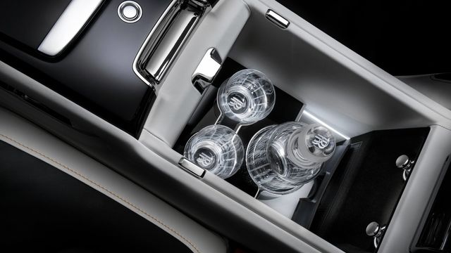 2024 Rolls-Royce Ghost 6.75 V12 EWB  第9張相片