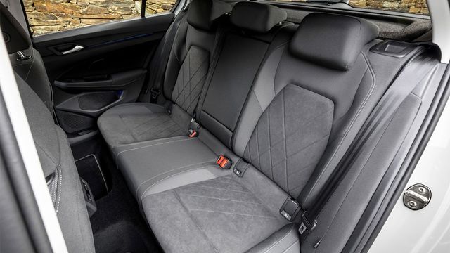 2024 Volkswagen Golf 230 eTSI智能特仕版  第5張相片