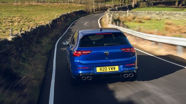 2024 Volkswagen Golf R  第2張相片