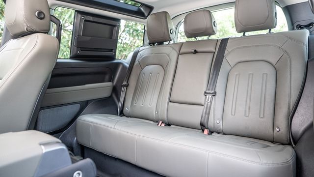 2024 Land Rover Defender 90 D300  X-Dynamic HSE  第5張相片