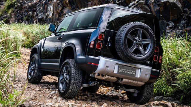 2024 Land Rover Defender 90 D300  X-Dynamic HSE  第9張相片