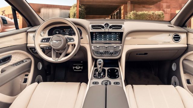 2024 Bentley Bentayga 4.0 V8 EWB Azure  第6張相片