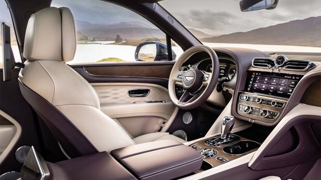 2024 Bentley Bentayga 4.0 V8 EWB Azure  第7張相片