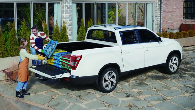 2024 Ssangyong Rexton Sports 2.2柴油4WD悍將版  第3張相片
