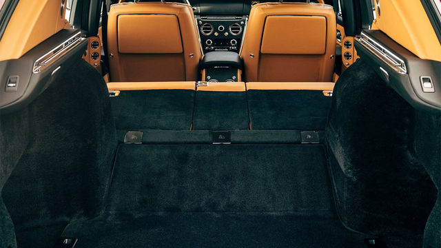 2024 Rolls-Royce Cullinan 6.75 V12  第9張相片