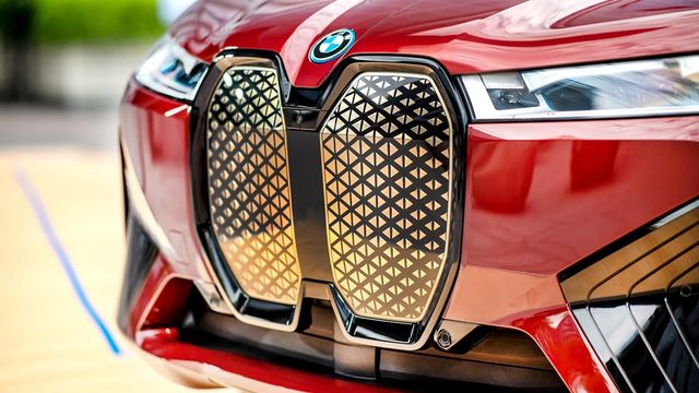 2024 BMW iX xDrive50旗艦版  第2張相片