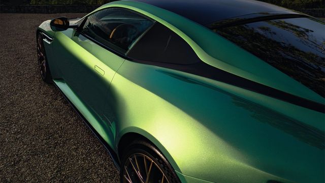 2023 Aston Martin DB12 4.0 V8  第4張相片
