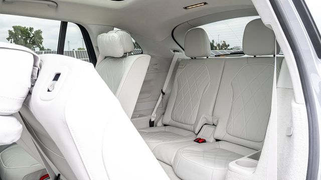 2023 M-Benz EQS SUV 450 4MATIC  第9張相片