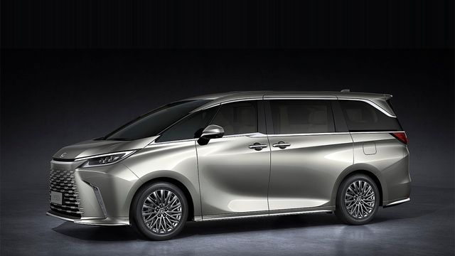2024 Lexus LM 500h六人座  第1張相片