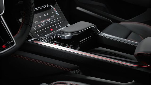 2024 Audi Q8 Sportback e-tron 50 quattro S-Line運動版  第9張相片