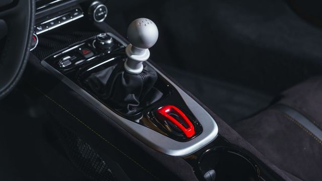 2024 Lotus Emira V6 First Edition  第8張相片
