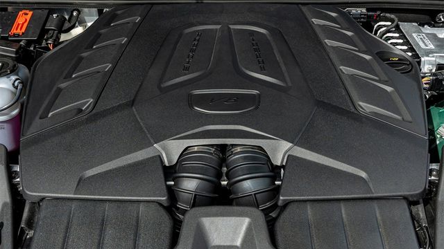 2024 Porsche Cayenne Coupe S  第10張相片