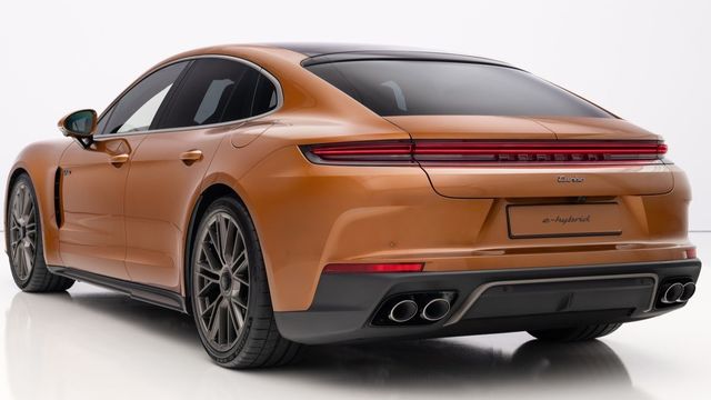 2024 Porsche Panamera(NEW) Turbo E-Hybrid  第2張相片