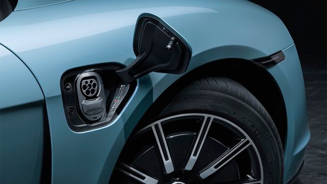 2024 Porsche Taycan 4 S  第5張相片