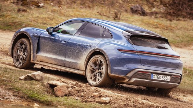 2024 Porsche Taycan Cross Turismo 4 S  第2張相片
